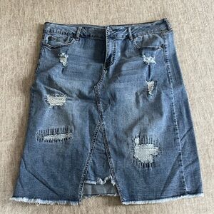 Cato Distressed Denim Skirt